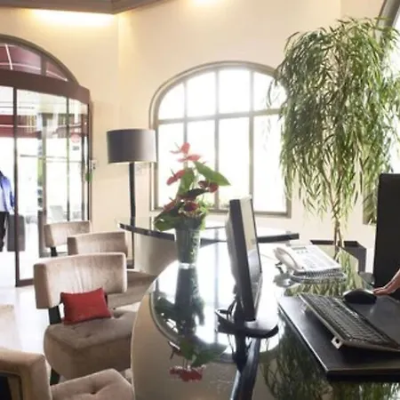 Golf Hotel 4*