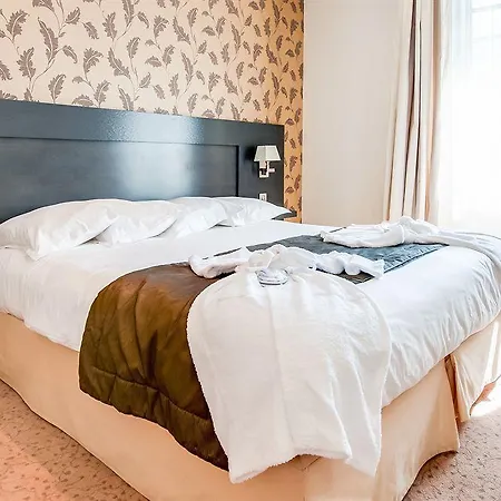 Golf Hotel
